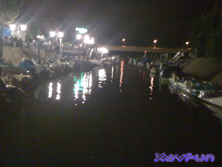 port de nogent la nuit